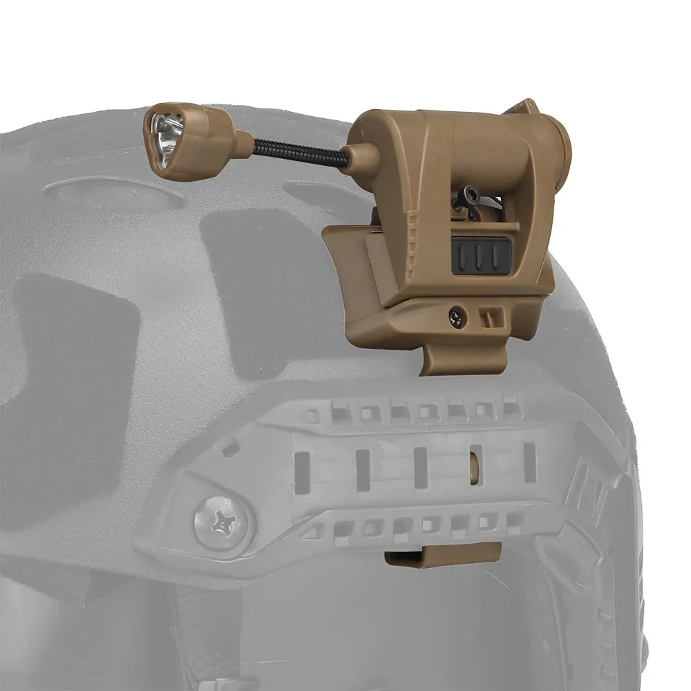 Luce per casco tattico 3 modal - Outdoor Hunting Lights recensione e prezzo