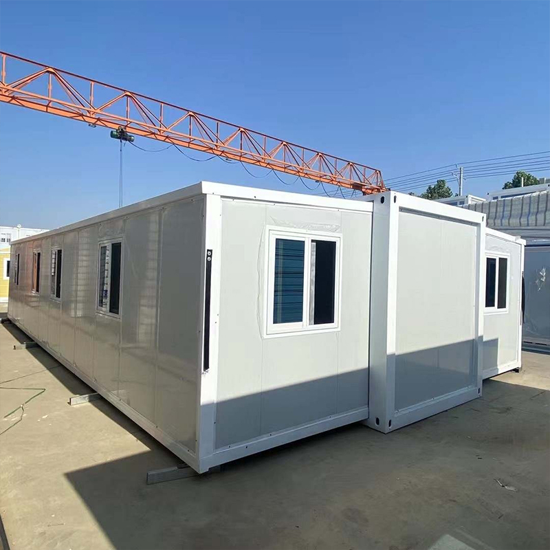 Casa Container Mobile Pieghevo - Hunting And Camping In Forest recensione e prezzo