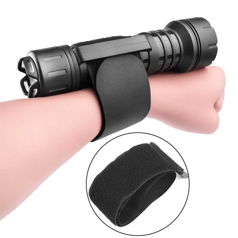 Nuova torcia subacquea XHP70 C - Outdoor Hunting Lights recensione e prezzo
